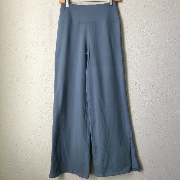 Pact Pants - Pact organic cotton loose fit pants small